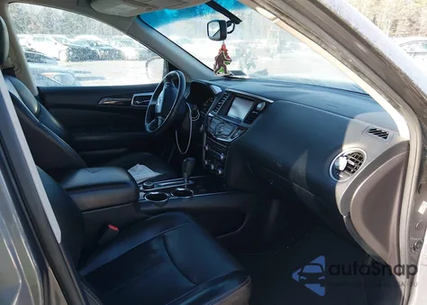 2016 Nissan Pathfinder Sl z USA, uszkodzony, nr VIN 5N1AR2MM5GC667203